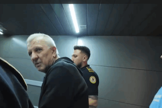 unul dintre cei mai cautati infractori romani extradat de rusia 6a0b57bfd2a0b