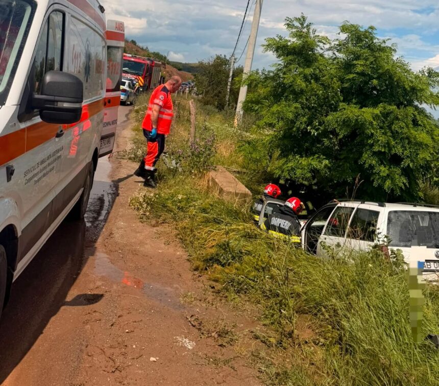accident grav in alba un barbat de 75 de ani a murit iar trei persoane au fost ranite 6a2587f50a496