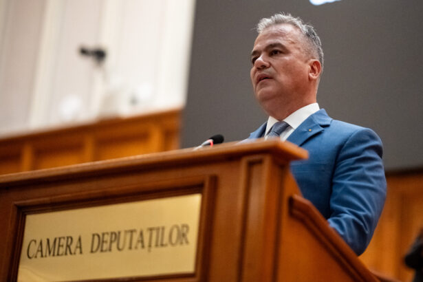 ce mesaj a primit adrian vestea lui chiar in seara in care a pierdut batalia in parlament 6a3f979510a4c