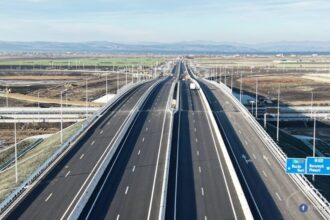 de ce viteza mare pe autostrada te ajuta mai putin decat crezi ce castigi si ce risti cand depasesti 130 km h 6a322b839f8c4