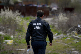 deseuri medicale periculoase transportate necorespunzator prin bucuresti amenda de 30 000 lei data de garda de mediu 6a2ff917183cd