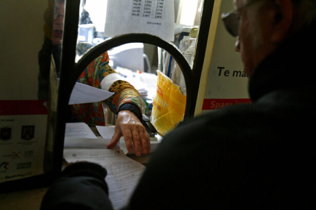 digitalizare amenzi pentru functionarii si institutiile care pun cetatenii pe drumuri 6a428da1c8f49