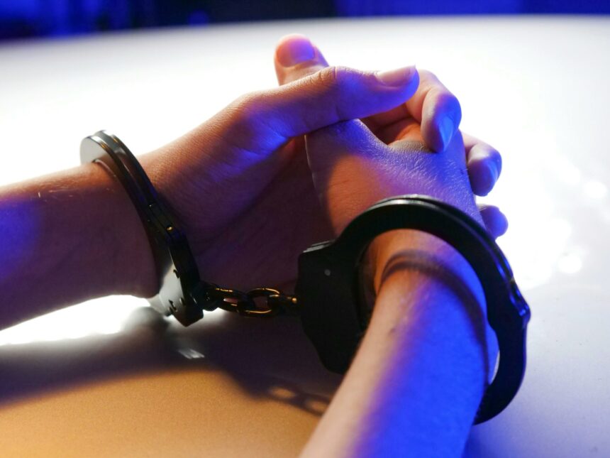 frauda de peste 24 milioane de lei la o clinica privata din ploiesti diicot a retinut patru persoane si cerceteaza alti 13 suspecti 6a33cf04f36f6