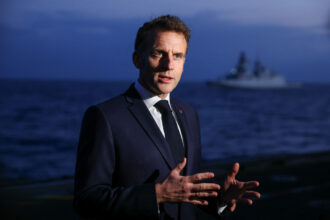 macron saluta apelul lui zelenski catre putin acum este momentul pentru reluarea dialogului cu moscova 6a22cc9366268