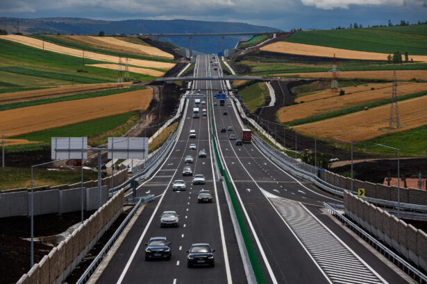 mai multa siguranta pe drumurile expres din romania vor fi introduse benzi de urgenta 6a32aeb1ab111