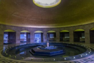 mausoleul din parcul carol isi deschide portile pentru public la aniversarea de 120 de ani a parcului 6a231adb8151f
