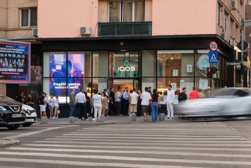 noul iqos boutique victoriei concept de tip retail 2 0 si o instalatie artistica semnata sebastian comanescu advertorial 6a428a3a01dc6