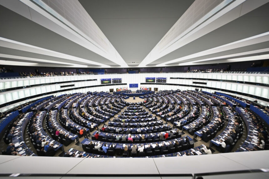 ue isi testeaza forta economica la strasbourg comertul cu sua si regulile pentru ai deschid plenara parlamentului european 6a2ff48d92e70
