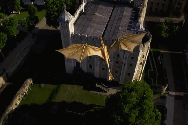 un dragon urias a zburat deasupra londrei 6a3beb8a4ba0d