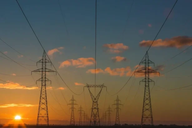 a doua sedinta a comandamentul energetic din cauza debitului dunarii marii consumatori vor fi nevoiti sa mute productia pe schimburi 6a6bb26f0ac2f