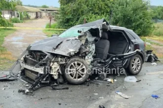 accident grav in judetul constanta o femeie de 42 de ani a murit dupa ce masina pe care o conducea s a ciocnit cu un tir 6a60ee29745aa