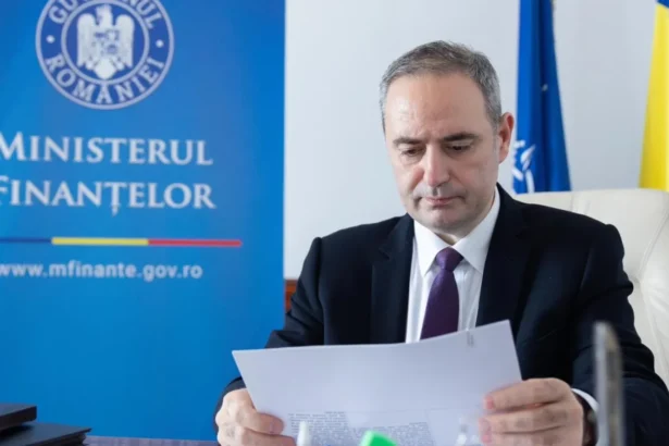 alexandru nazare spune ca romania a ajuns la fundul sacului si face apel la responsabilitate in parlament si in negocierile politice ratingul de tara ramane prioritatea nr 1 6a6a1c778d59d
