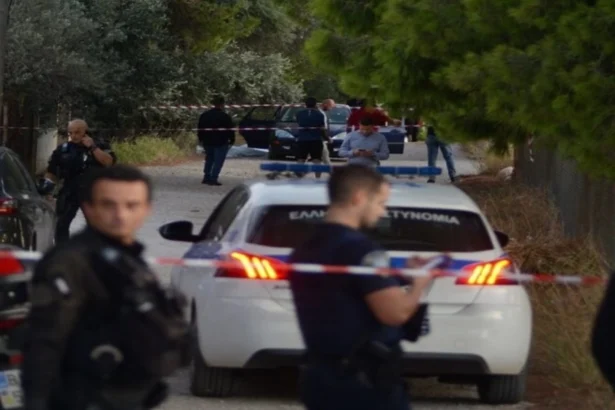 autoritatile din grecia incearca sa dezlege misterul mortii unei britanice gasite intr o valiza telefonul victimei ridica mari semne de intrebare 6a6b545668ebf