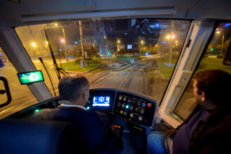 cat costa de fapt un kilometru parcurs de un tramvai in bucuresti suma este cu aproape 40 peste cea din cluj calatori acopera doar 17 19 din costurile serviciului 6a5e18e7c726c