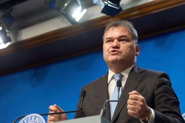 cseke attila contesta proiectul lui pislaru risc de taieri permanente de salarii si inechitati in sanatate miza depaseste 300 de milioane de lei 6a5f4883f1187