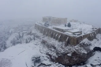 doi turisti americani au fost injunghiati langa acropole in grecia 6a5f297e69844