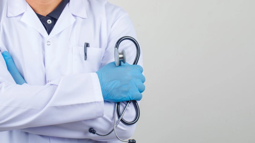 dosarul stimulatoarelor cardiace extrase de la cadavre ajunge in instanta doi medici trimisi in judecata 185 de pacienti ar fi primit dispozitive reutilizate 6a5f21b7cadc8