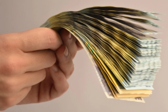 egalitatea de gen e basm pentru angajatorii din ue femeile castiga cu 3 900 de euro mai putin ca barbatii in fiecare an 6a627ef089cb7