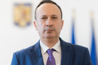 esti un condamnat cel mai scump condamnat din istorie adrian caciu atac dur la liderul usr dominic fritz 6a6c1460d77d5