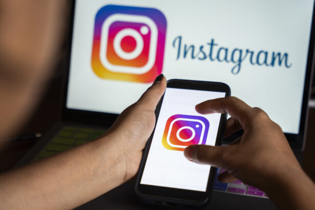 facebook si instagram au picat mii de utilizatori nu isi pot accesa conturile 6a5c8f26f21b0