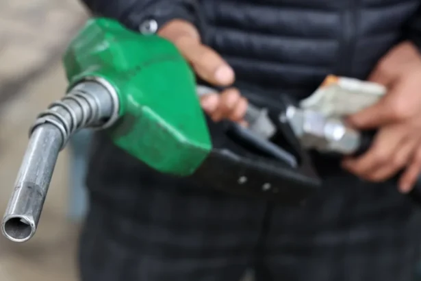 grecia prelungeste ajutorul financiar pentru carburanti in contextul preturilor ridicate 6a661ff78be4a