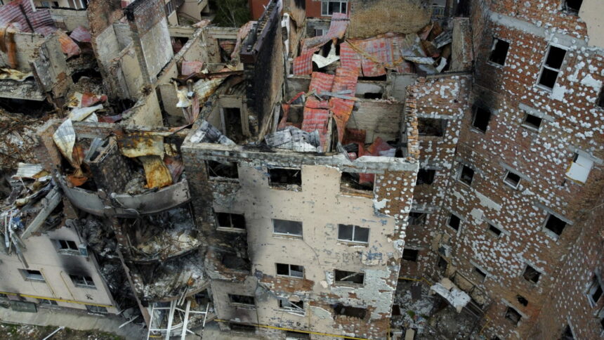hotelul in care sta ambasadorul austriac in ucraina distrus in urma unui atac cu drone si rachete 6a47b2c7c6bbc