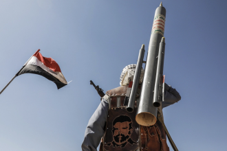iranul ar fi trimis comandanti ai irgc si echipamente pentru rachete rebelilor houthi chiar inaintea blocadei din marea rosie reuters 6a6278c2861bf