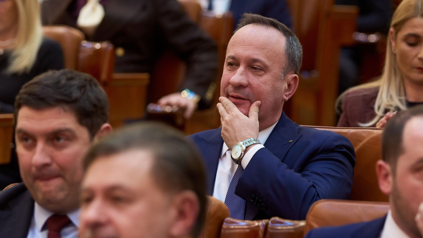 marele risc care pandeste romania fostul ministru de finante dezvaluie detaliile nevazute din triumfala executie bugetara la 6 luni publicata de finante 6a637dee6e0ee