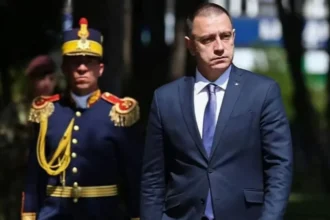 mihai fifor izbucneste la adresa pnl si usr dupa decizia curtii de apel bucuresti pe legea salarizarii hotararile nu se golesc de continut prin smecherii procedurale 6a607f8f73eeb