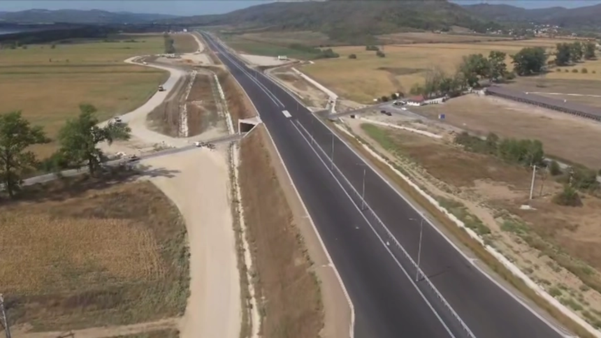 moment cheie pe autostrada sibiu pitesti incepe montarea tablierului pe cel mai inalt viaduct de pe valea oltului 6a639127cf187