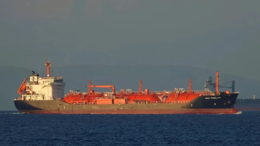 nava gas lisbon lovita la limita maritima a romaniei ce drepturi exista in zona economica exclusiva si de ce nu se poate invoca automat articolul 5 6a5f3a79b59b4