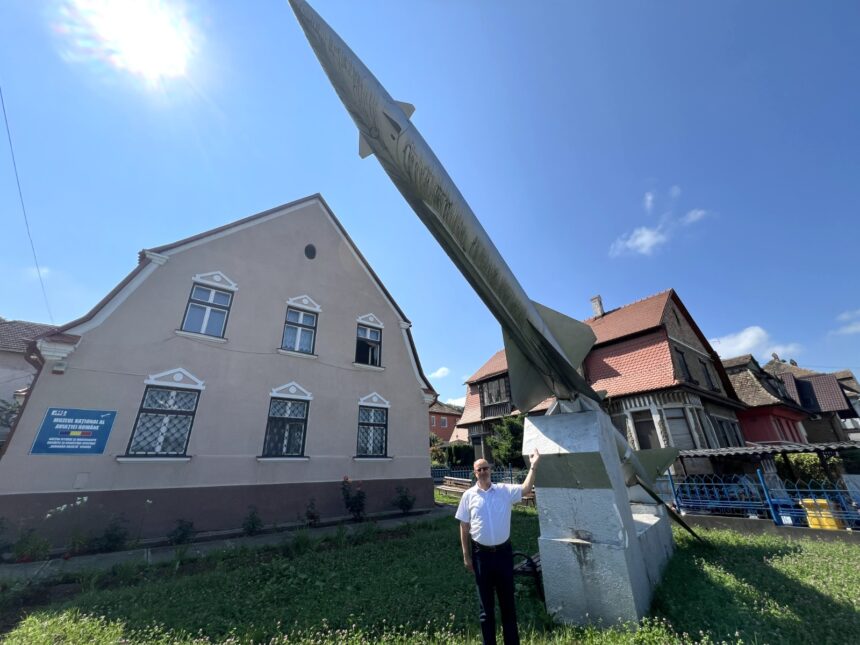 opriti l imi fura formula povestea mai putin cunoscuta a lui hermann oberth geniul care scria ecuatii pe portile din medias 6a4f20de4fa71