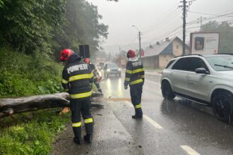 peste 29 de localitati din 16 judete afectate de ploi si inundatii interventii ale autoritatilor 6a5d1828e3654
