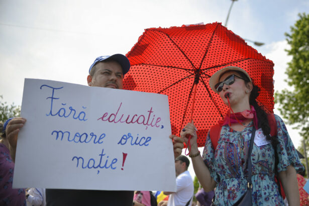 pislaru profesorii sunt nemultumiti pentru ca promisiunea salariala din 2023 nu poate fi onorata 6a456c58c5ddf