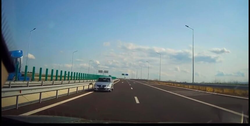 politistii l au gasit pe soferul care a mers pe contrasens pe autostrada a7 cine este si ce sanctiune a primit 6a526a3a532e5