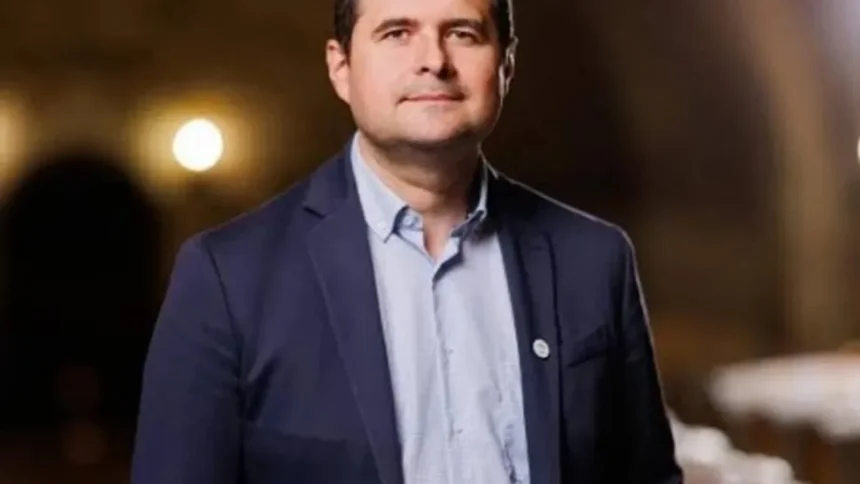 premierul vasile tofan efectueaza joi prima vizita externa la bucuresti 6a69b2fe6c98d