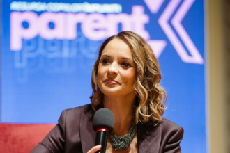 puteti ramane fara economiile de o viata andreea marin ii avertizeaza pe romani ce fruade se fac in numele ei 6a680ec59bd37