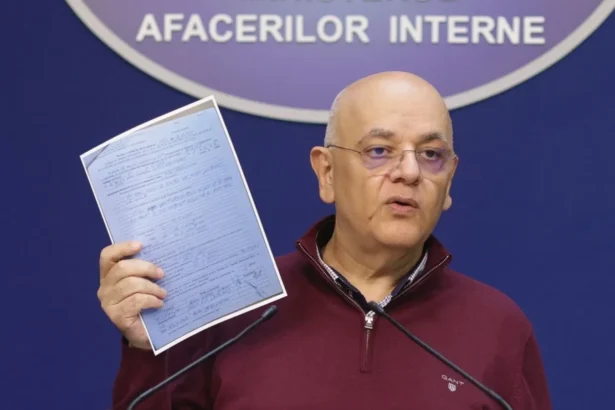 raed arafat acuza abuzuri grave in dosarul angajarilor de la dsu competenta atrasa artificial filaje si telefoane ridicate dupa respingerea perchezitiilor 6a6630a7aabf9