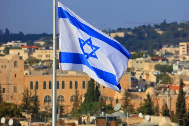 regula complet absurda care blocheaza urmasii eroilor din holocaust de ce nu poate primi rezidenta descendenta unor salvatori de evrei 6a657aaf76037