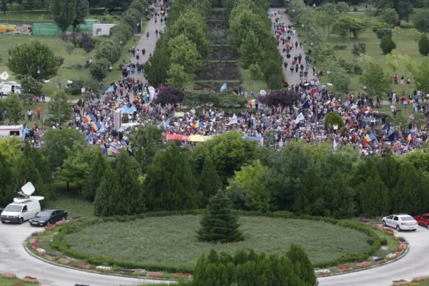 romania in pragul unui blocaj major greva generala in spitale si proteste de amploare impotriva legii salarizarii toata saptamana 6a670394dfc63