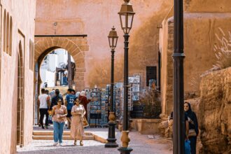 romanii isi schimba preferintele de vacanta gastronomia locala cartierele ascunse si experientele autentice cautate de tineri 6a58e7feca671