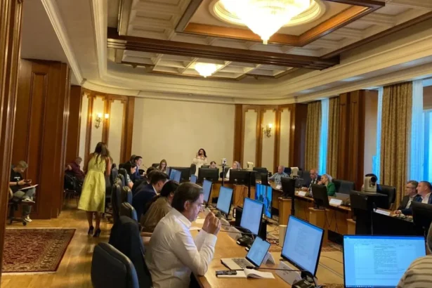 se suspenda amenzile si obligativitatea instalarii repartitoarelor de caldura pana pe 31 decembrie 2030 amendamente adoptate in camera deputatilor 6a6897658014e