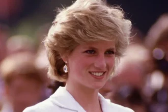 secretul surprinzator al printesei diana de ce isi vindea rochiile de lux pe ascuns 6a615f8dd5296