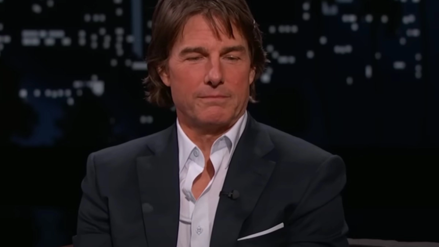 suri fiica lui tom cruise si katie holmes ar fi renuntat la numele de familie al tatalui sau 6a68a345a71e6