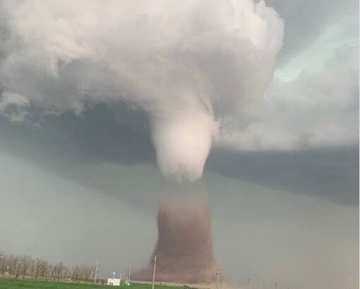 tornada de la facaeni din 2002 a fost un soc pentru romania astazi fenomenele meteo extreme devin noul normal 6a462a52f3a91