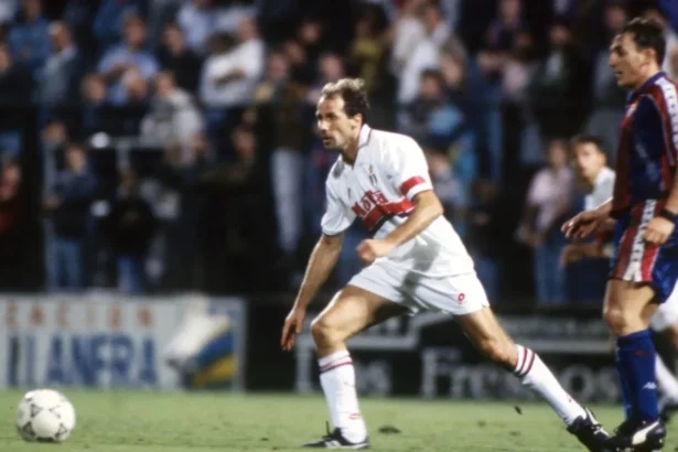 video a murit legendarul franco baresi unul dintre cei mai mari fundasi din istoria fotbalului a scris istorie pentru ac milan si pentru nationala italiei 6a6c473cca0df