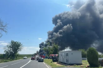 video alerta in constanta accident urmat de un incendiu devastator intre un utilaj si o cisterna cu benzina 6a68864c175fe