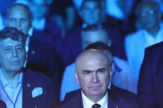 video ilie bolojan indulceste apelul catre cetateni pentru stinsul luminii sa planificam economisirea voluntara 6a6ccd8929609