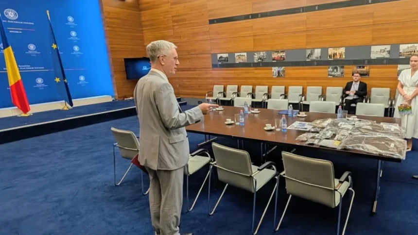video romania expulzeaza un oficial rus din tara de fata cu ambasadorul rusiei la masa ambasadorul romaniei in rusia a fost chemat in tara 6a6758ef7cb22