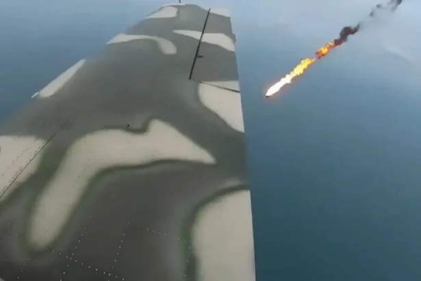 video tactica incredibila deasupra odesei cum a transformat ucraina un avion vechi sovietic intr un vanator de drone shahed 6a694c0aebbec